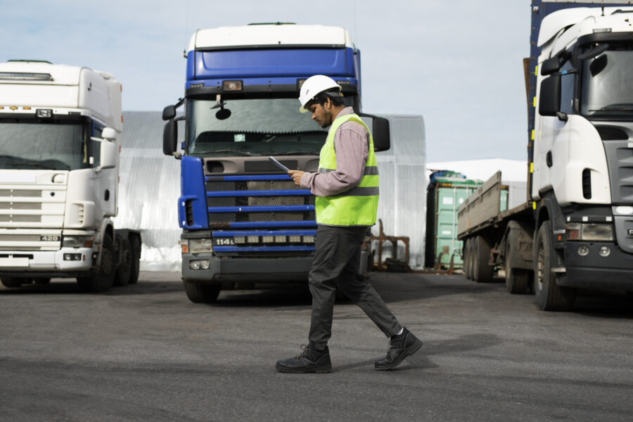 camiones de 44 toneladas en el transporte profesional en España